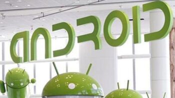 Linh vật Android được xếp hàng trong khu vực trình diễn tại Hội nghị các nhà phát triển Google I/O.