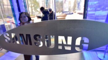 Samsung Galaxy S9 sẽ đánh cắp sấm sét của iPhone 8?